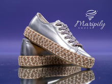 Load image into Gallery viewer, Sirena by Menina