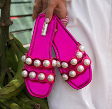 Load image into Gallery viewer, Tiara-2 by Menina