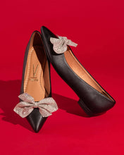 Load image into Gallery viewer, Vizzano flat stiletto with mesh bow
