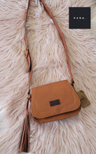 Load image into Gallery viewer, Hara crossbody bag
